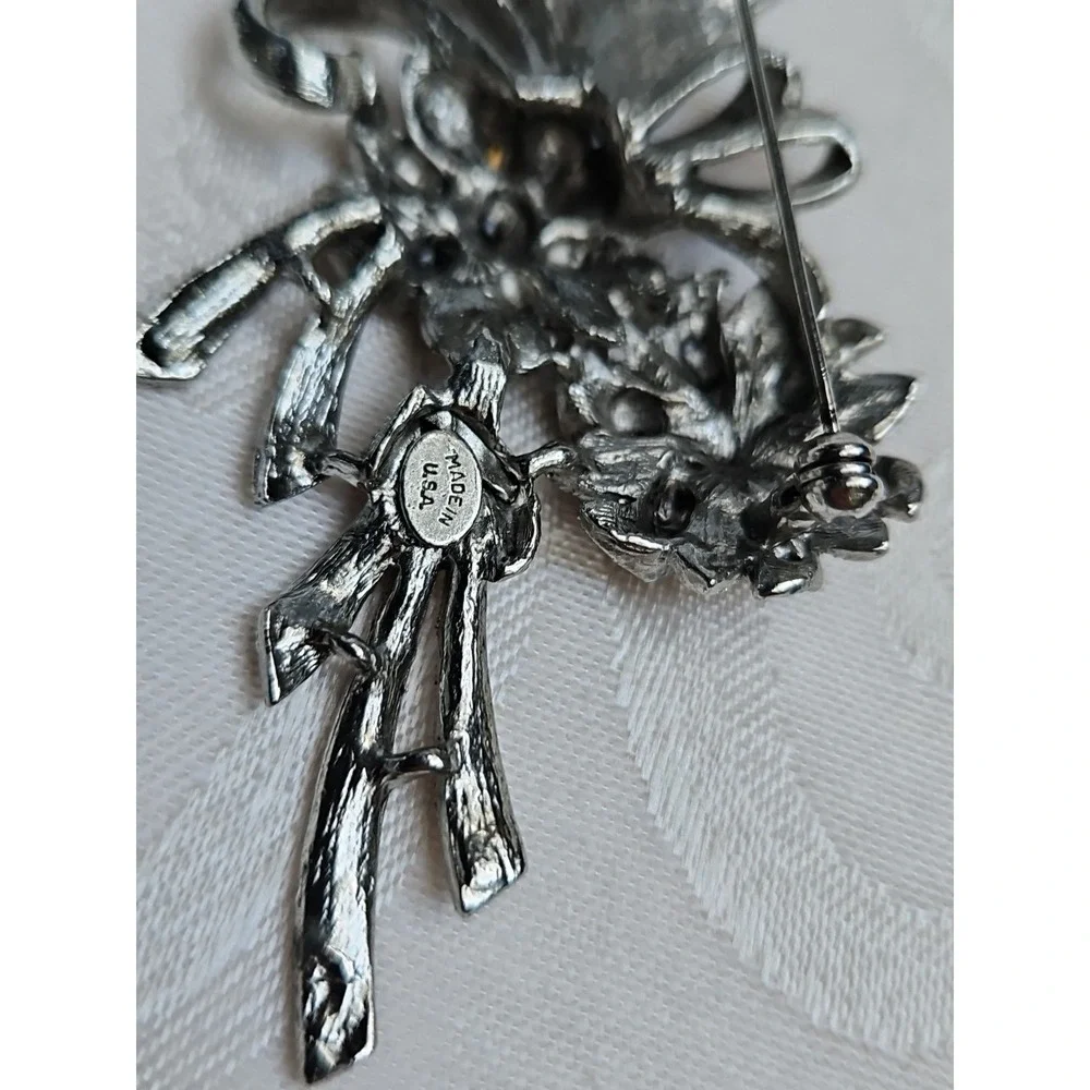 Ciner Amethyst Rhinestone Flower Brooch Chrysanthemum Vintage USA‎ 3.75